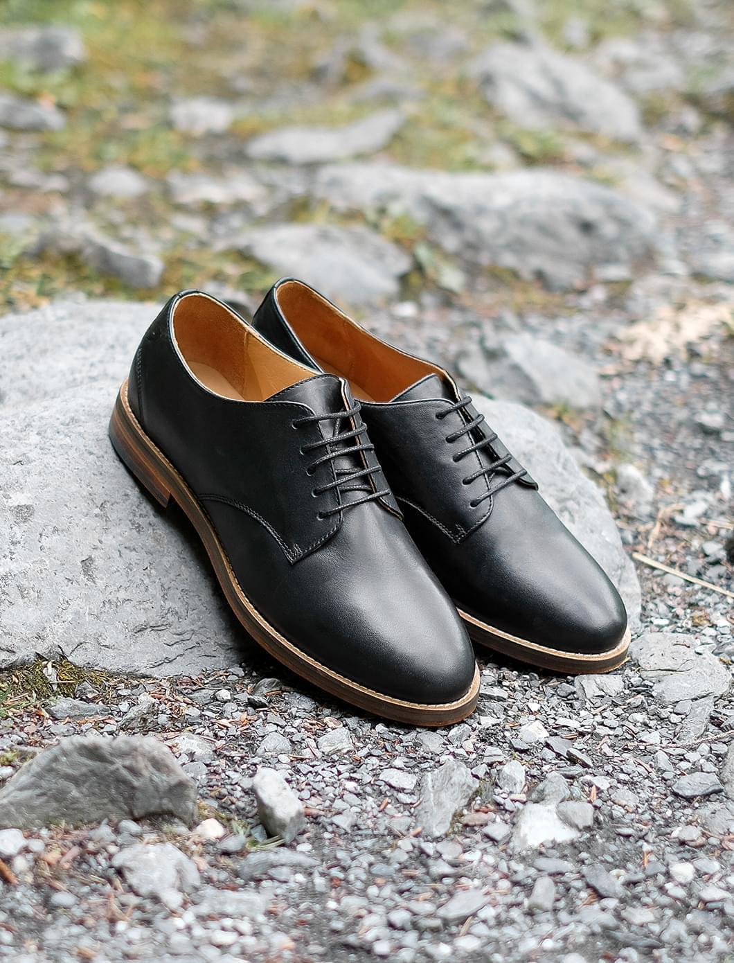 derbies femme clouté