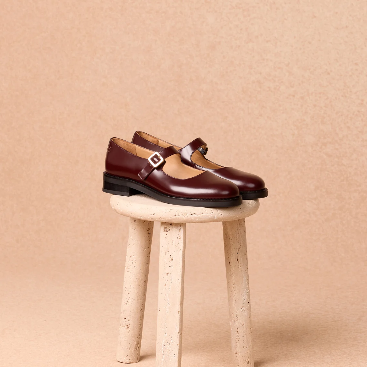 women's leather shoes