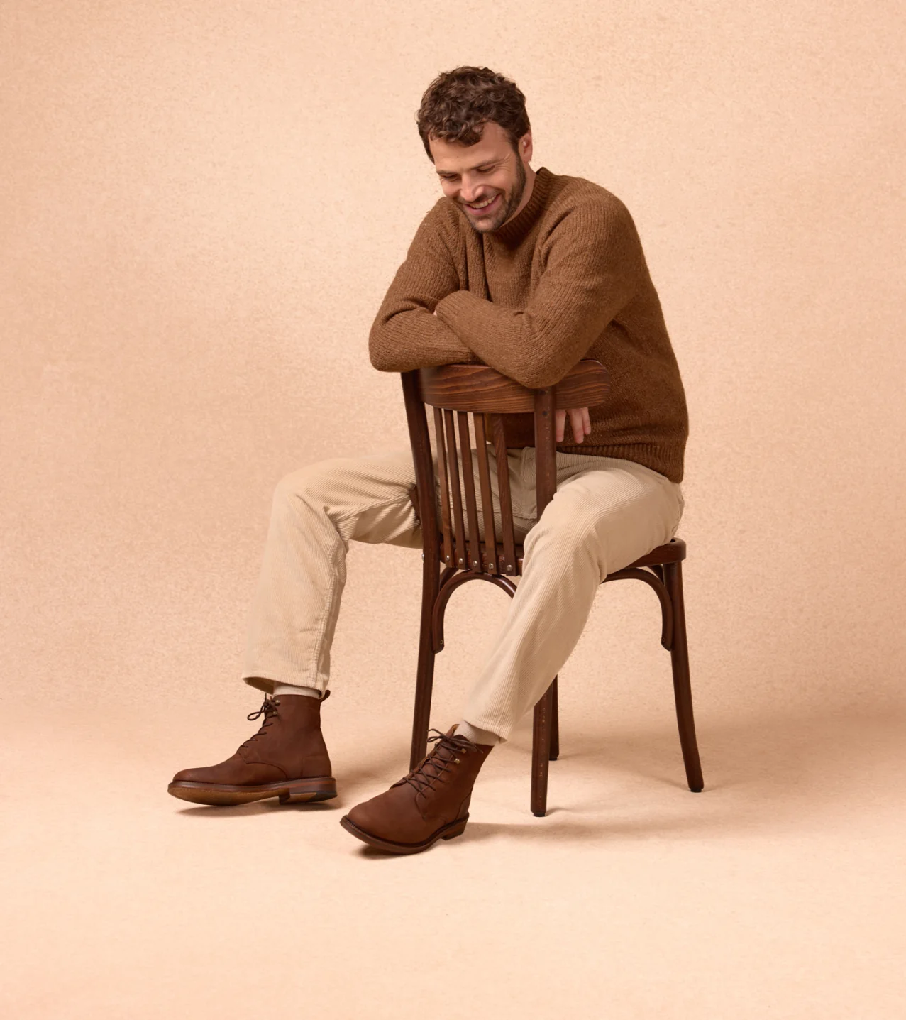 men's lace-up leather boots