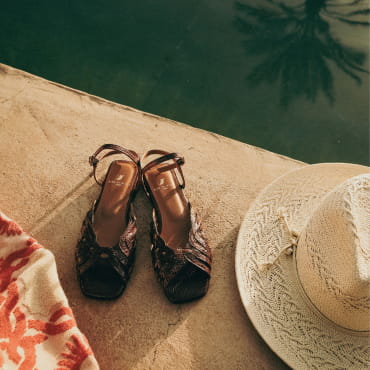 Quelles sandales plates en cuir adopter cet été ? Nos coups de coeur pour la femme