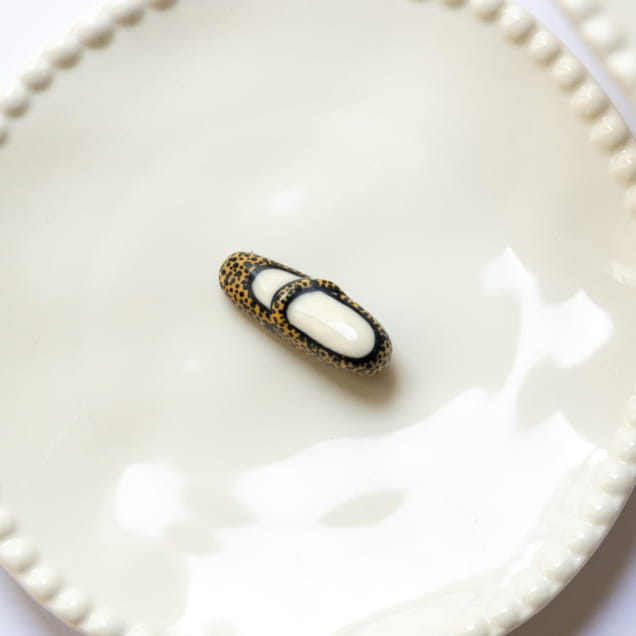 feves chaussures pied de biche