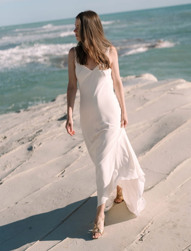 goldene absatzsandalen für frauen