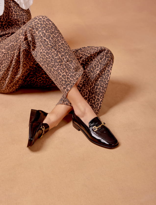 women's black patent leather moccasins