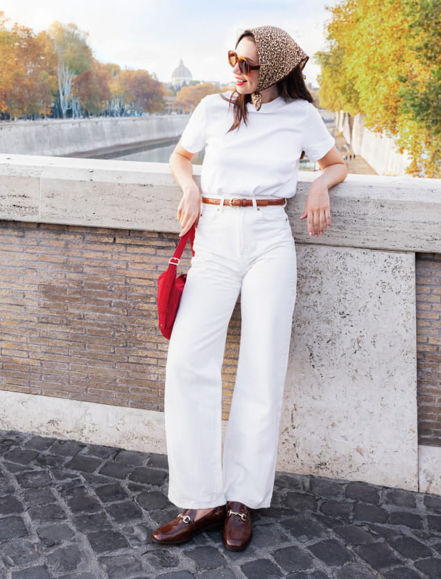 mocassins en cuir verni acajou pour femme