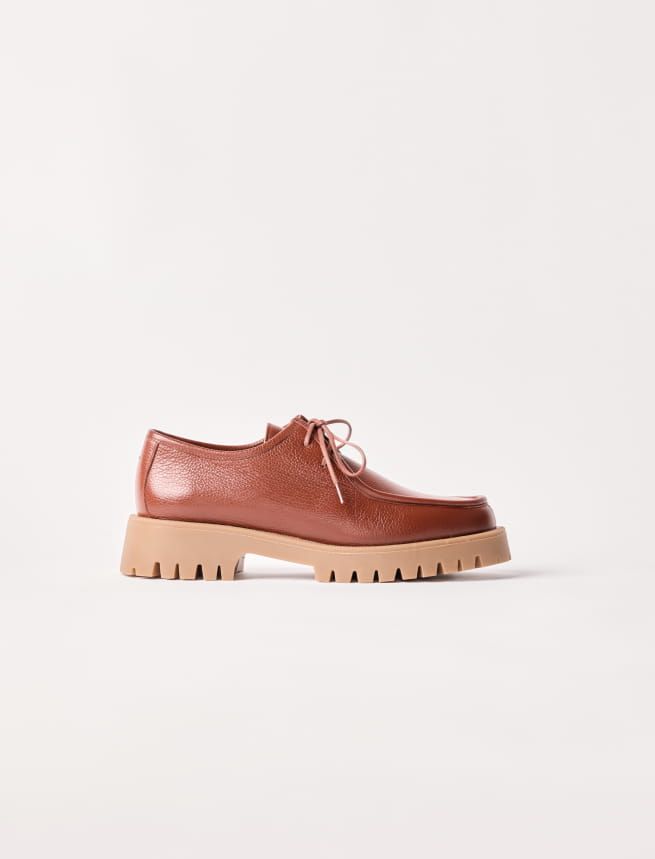 Janet - Genarbtes Cognac