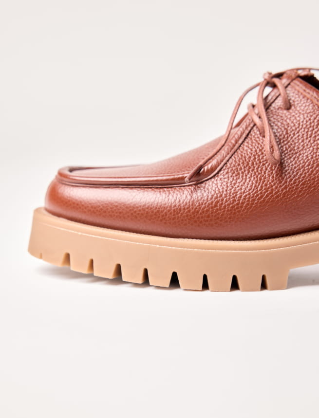 Janet - Genarbtes Cognac