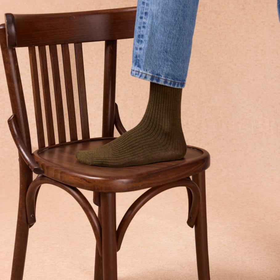 men's khaki ribbed shorts