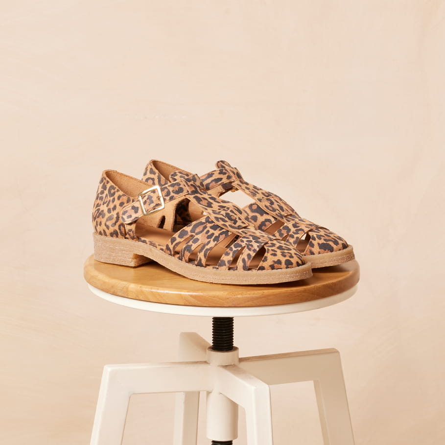 méduses à motif léopard en cuir pour femme