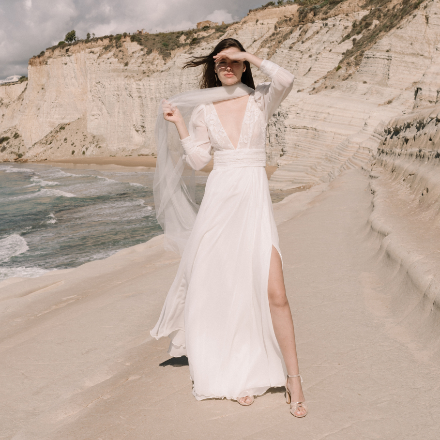 golden heeled sandals for women