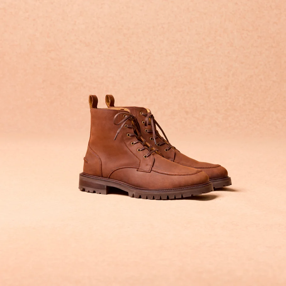 chatain suede combat boots for men
