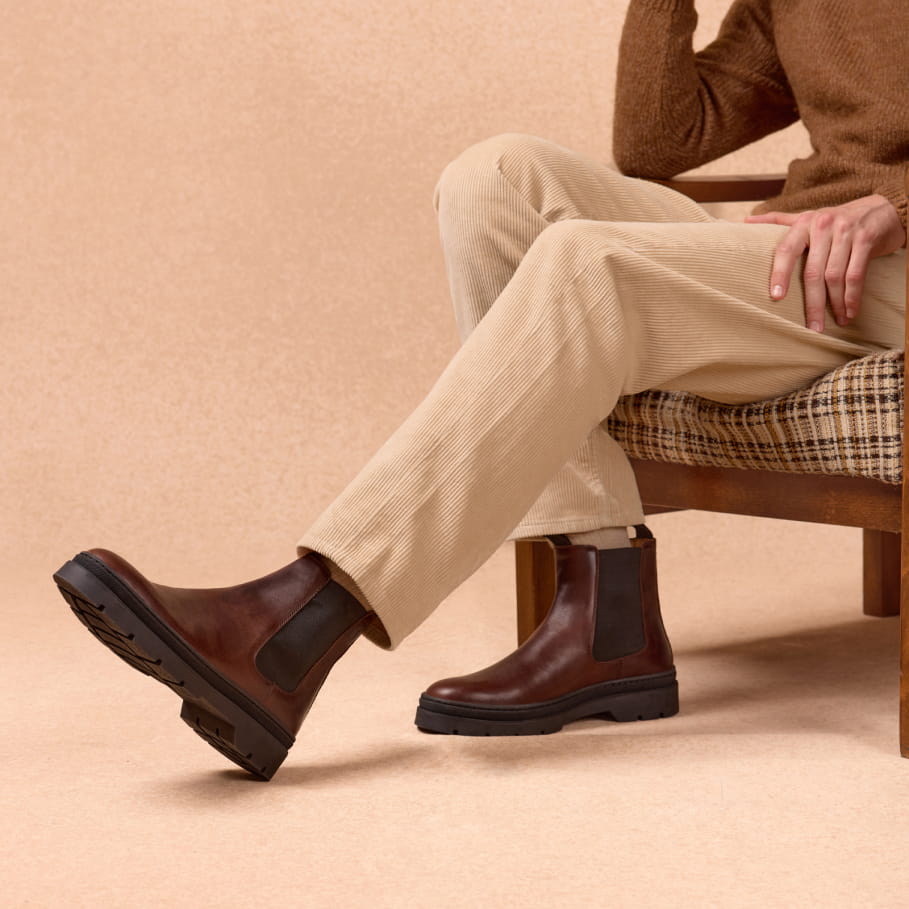 brown leather chelsea boots for men