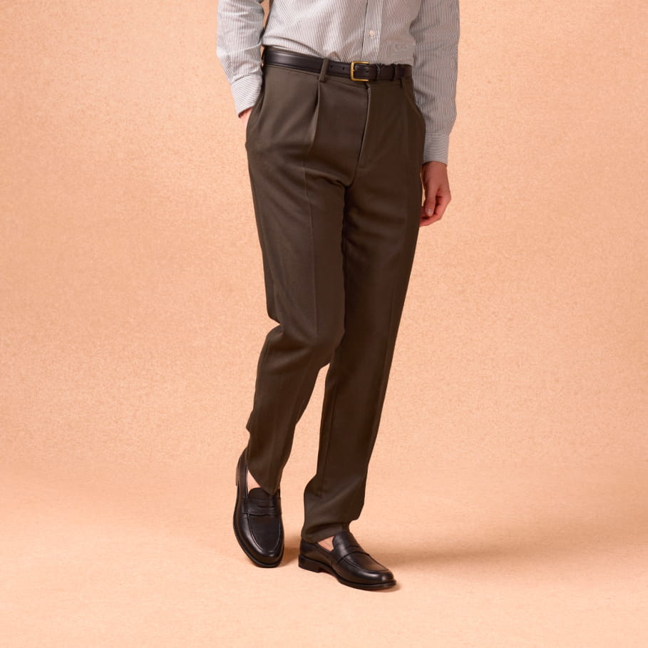 Black grained leather loafers for men