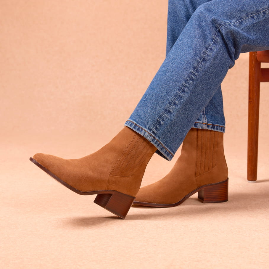 kastanienbraune Lederstiefeletten für Frauen