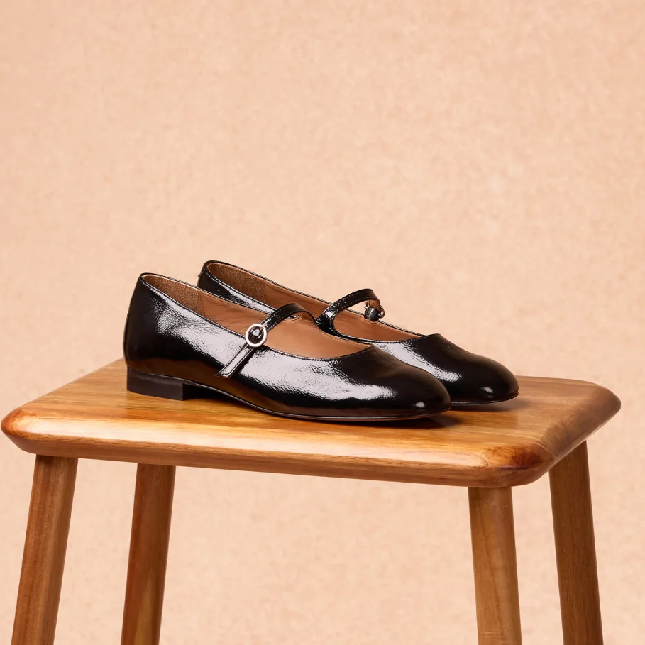women's black patent leather ballerina flats
