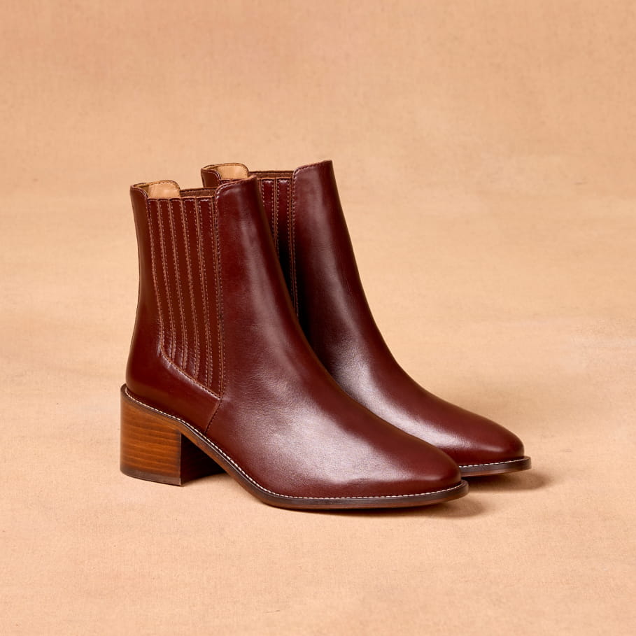 burgundische Pull-up-Leder-Stiefeletten für Frauen