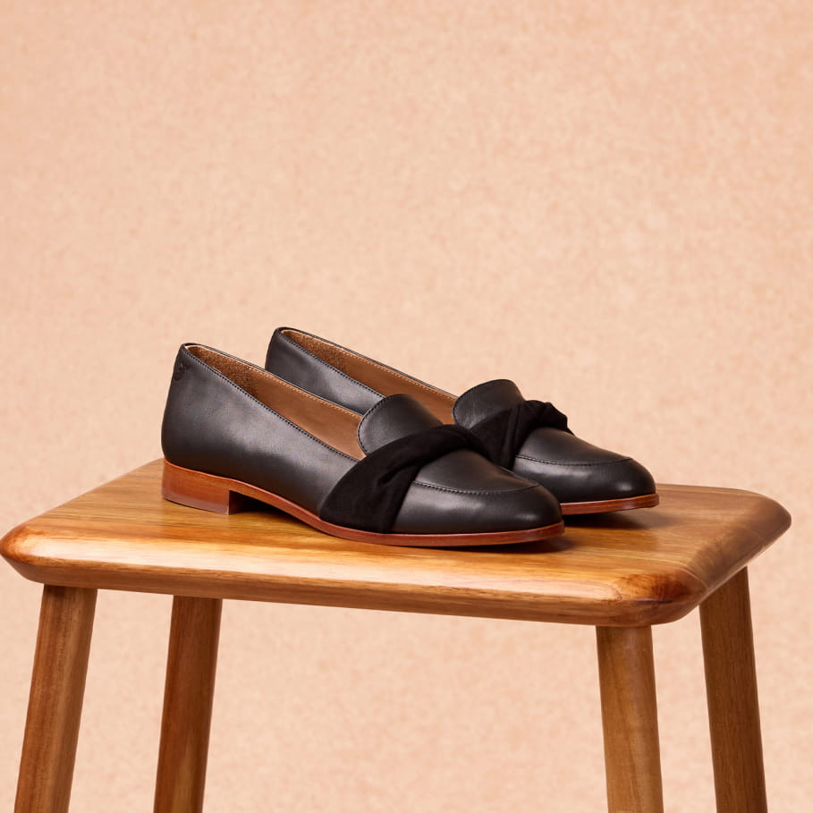 women's black leather moccasins