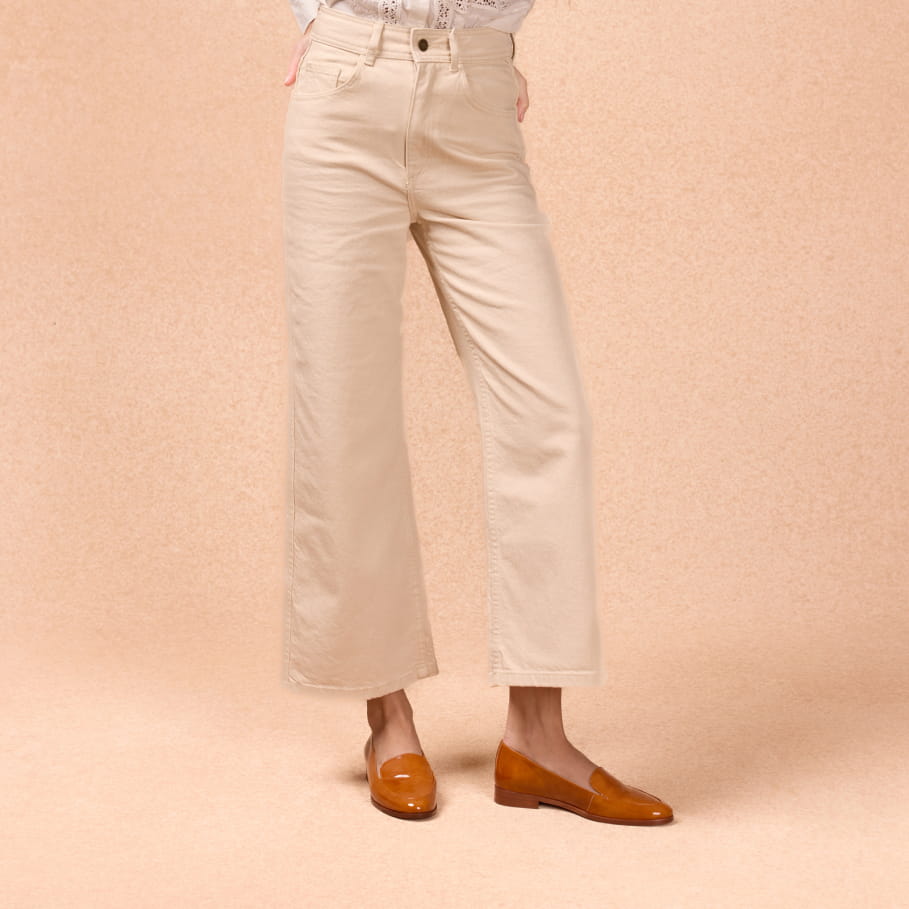 mocassins en cuir vernis marron pour femme