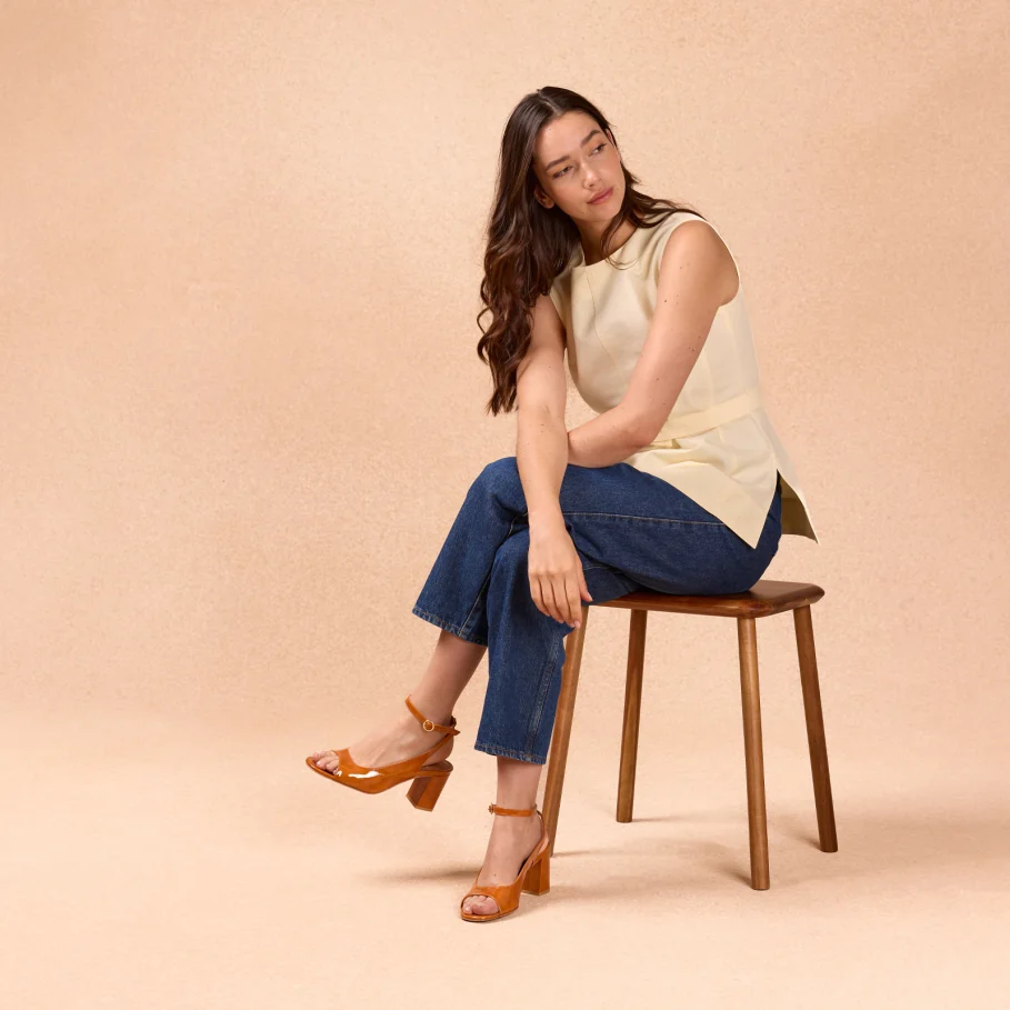 women's brown patent leather heeled sandals