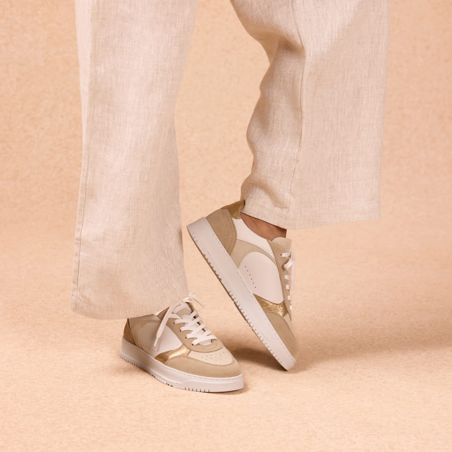 sneakers en cuir sable et doré pour femme