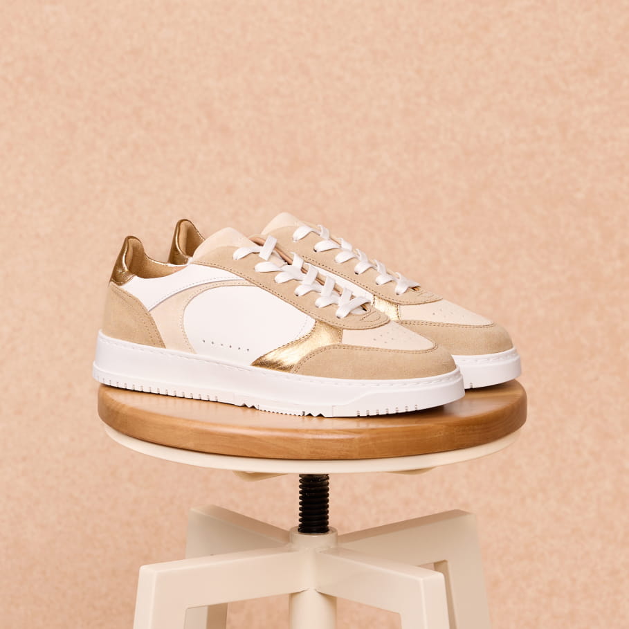 sneakers en cuir sable et doré pour femme
