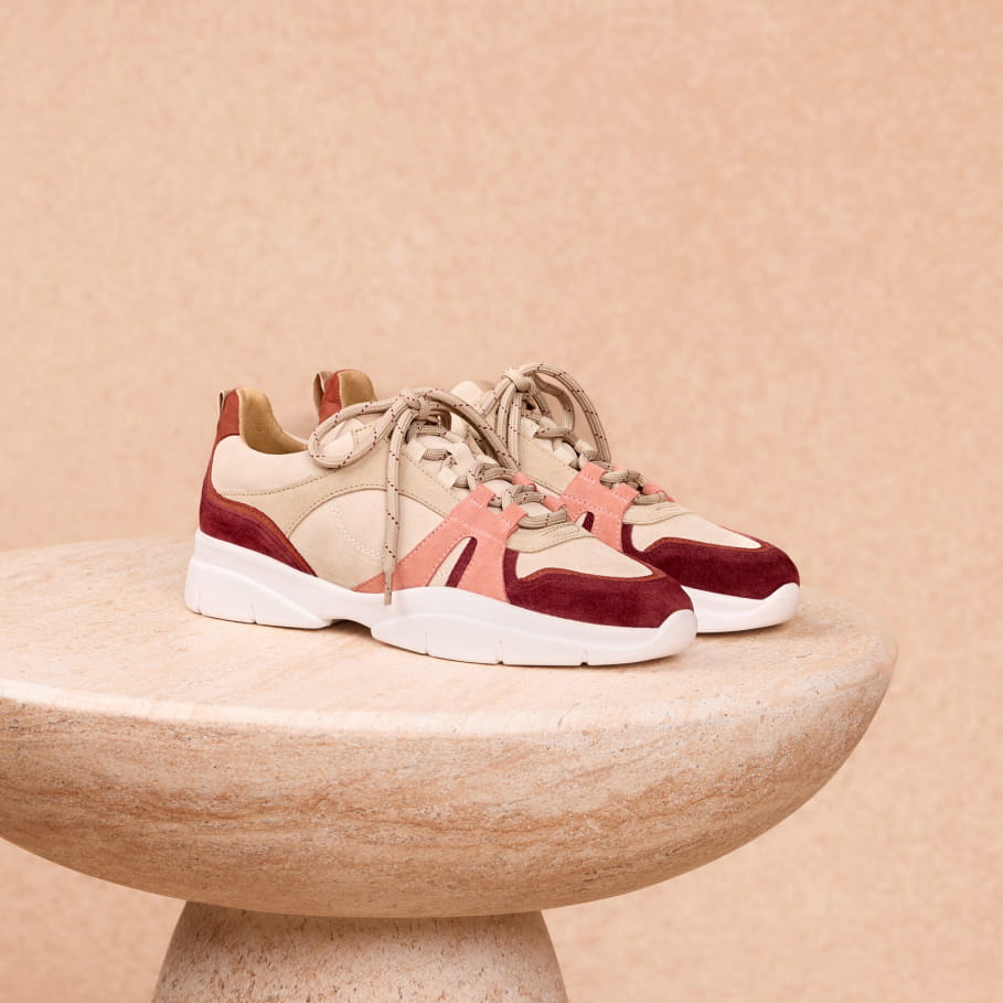 Burgundy leather sneakers for women