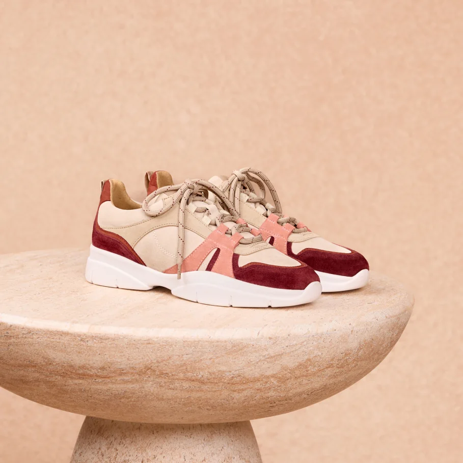 Burgundy leather sneakers for women