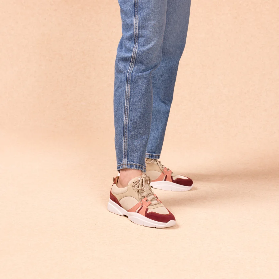 Burgundy leather sneakers for women