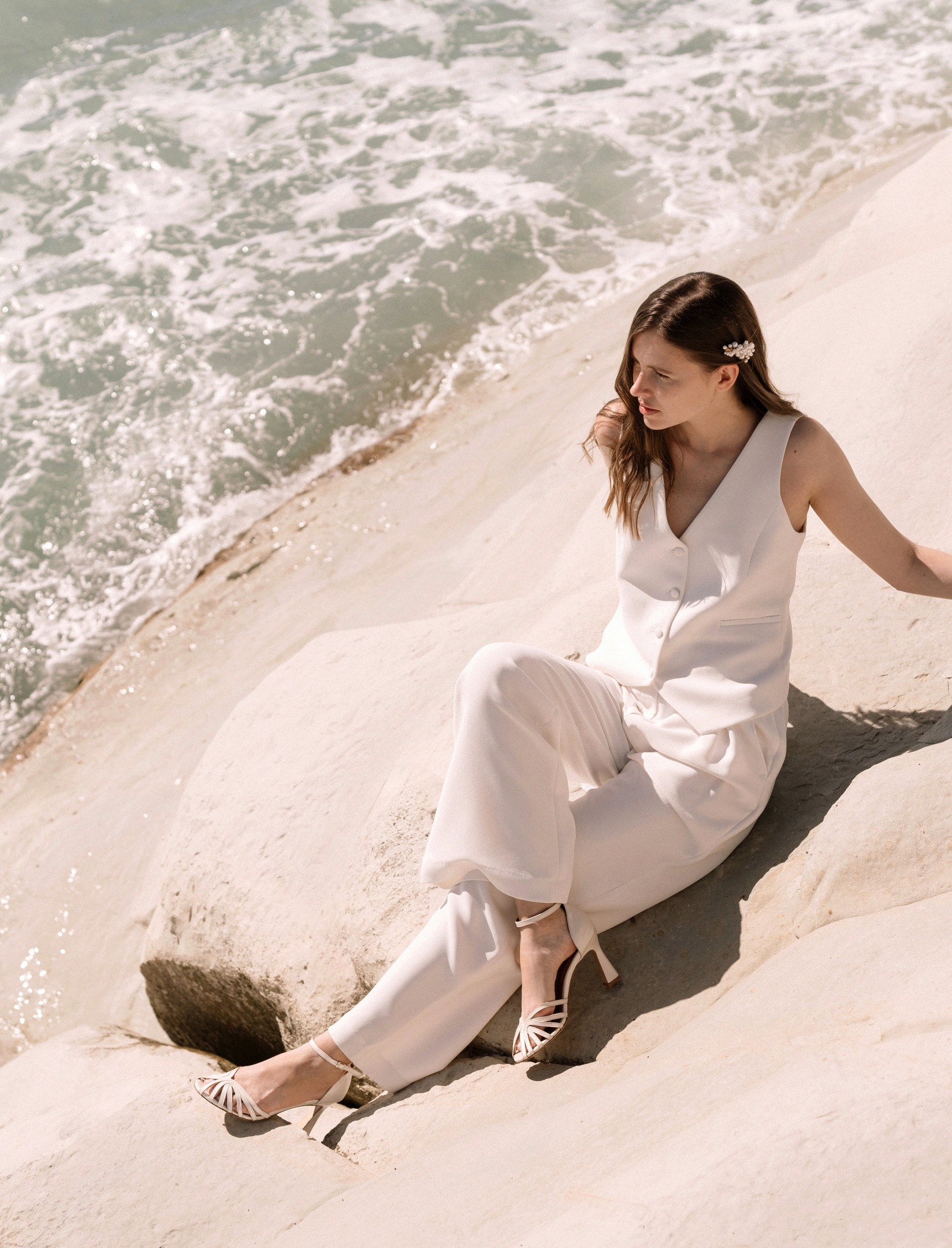 sandales en cuir ivoire pour femme